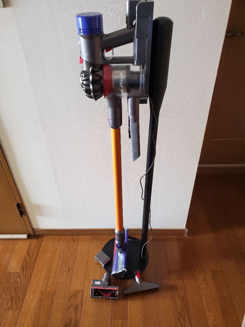 Dyson V7 分解清掃動作確認済 スタンド付