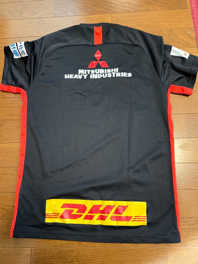 浦和レッズ　練習着上下