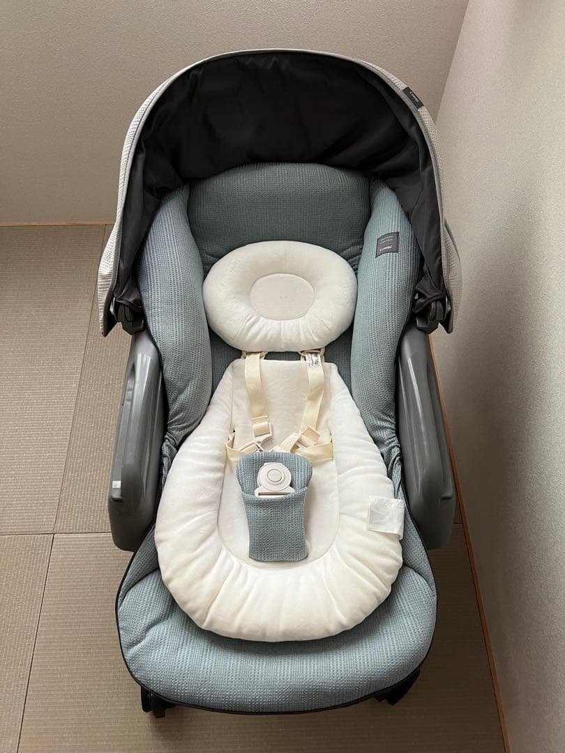 【美品】コンビ 手動スウィング ネムリラ BEDi Long シェル EG