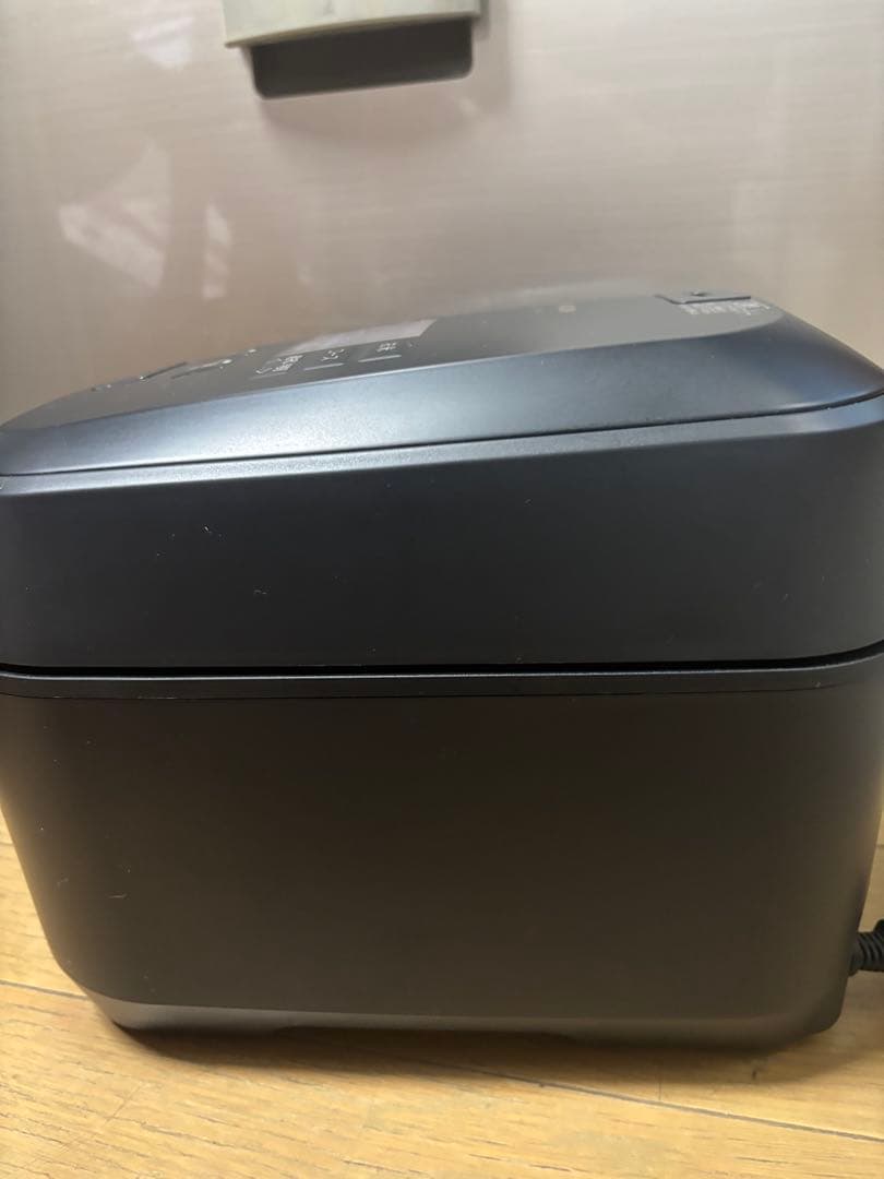 日立 炊飯器 RZ-V100GM ブラック 5.5合炊き 2023年製