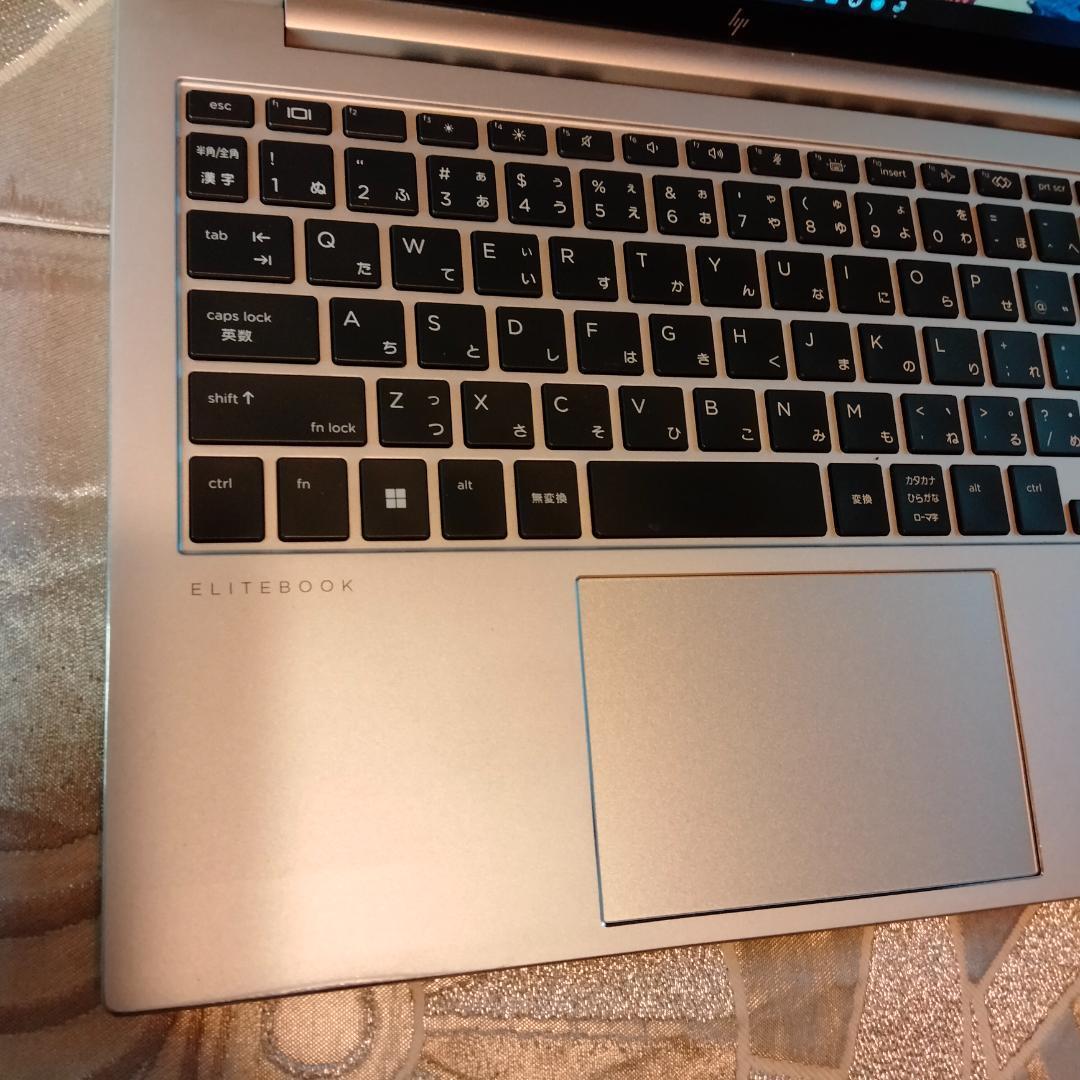 13インチ 12世代 i5 1920*1200 16G 256G HP