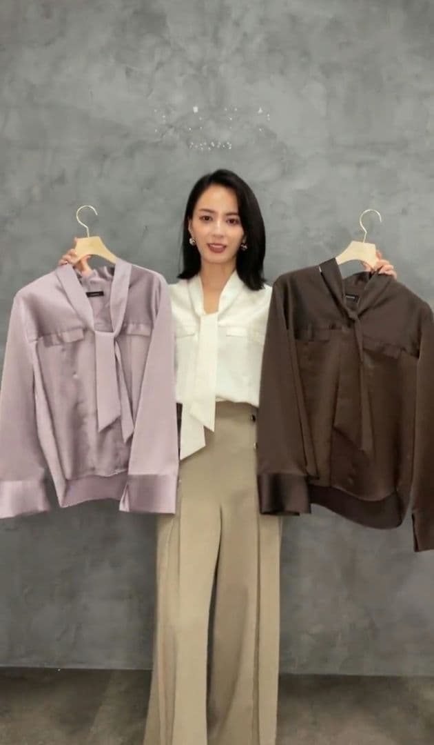 anuans/アニュアンス/サテンVネックタイブラウス/BROWN