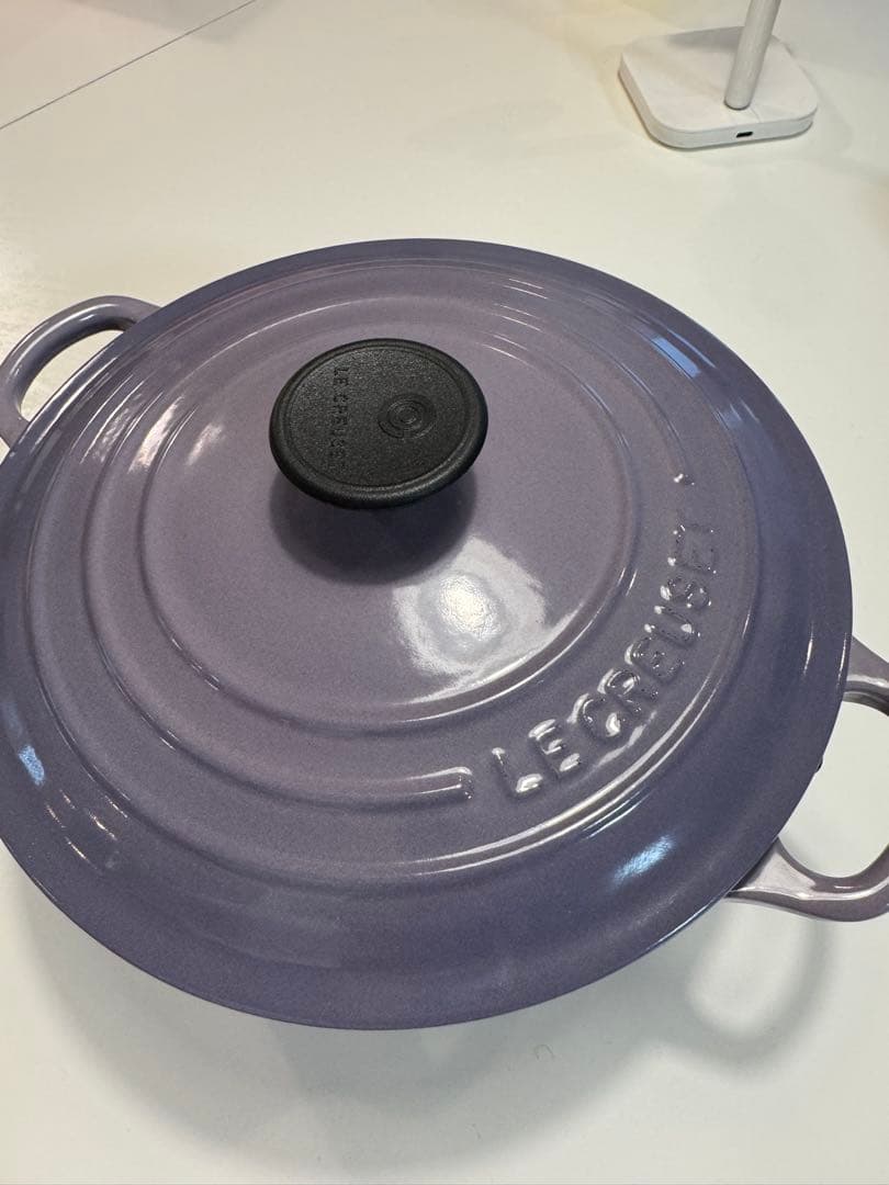 LE CREUSET 両手鍋 パープル 約20センチ