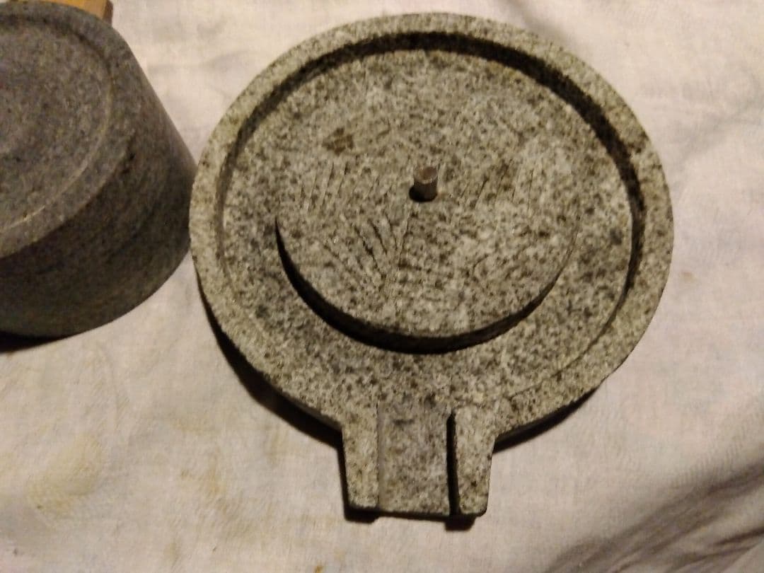 ♪茶道具　茶臼　石ウス