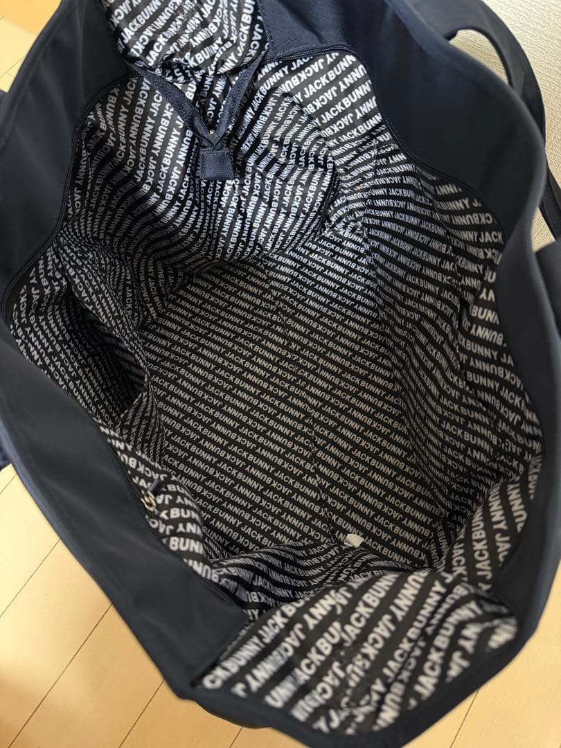 ジャックバーニーロッカーバッグ　ネイビー