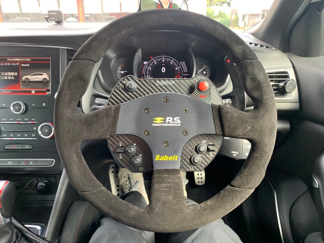 ルノー　メガーヌ4RSで使用　RSパフォーマンス　ルノークリオカップカー用