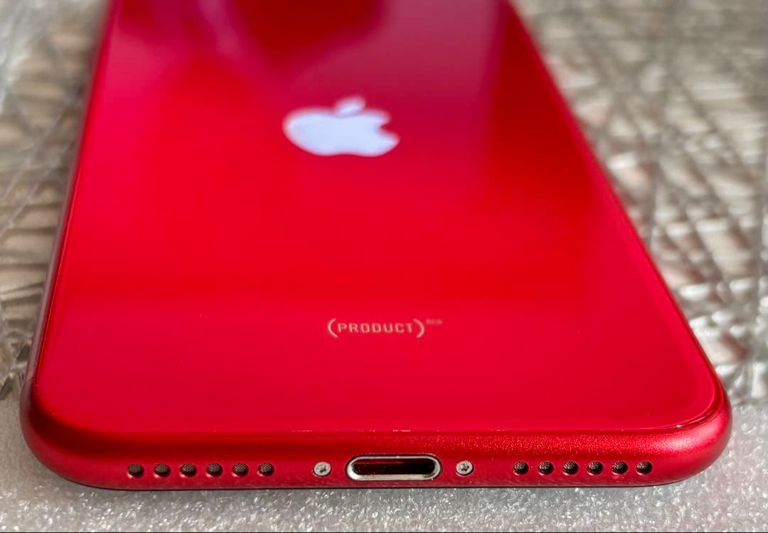 Apple iPhone SE (第2世代) PRODUCT(RED) 本体