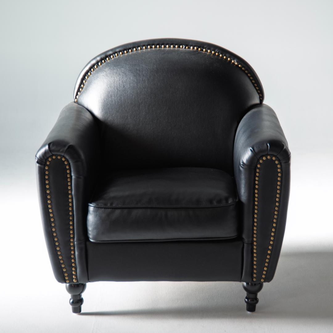 英国伝統クラシカルデザイン（美品）ソファー 　一人掛け