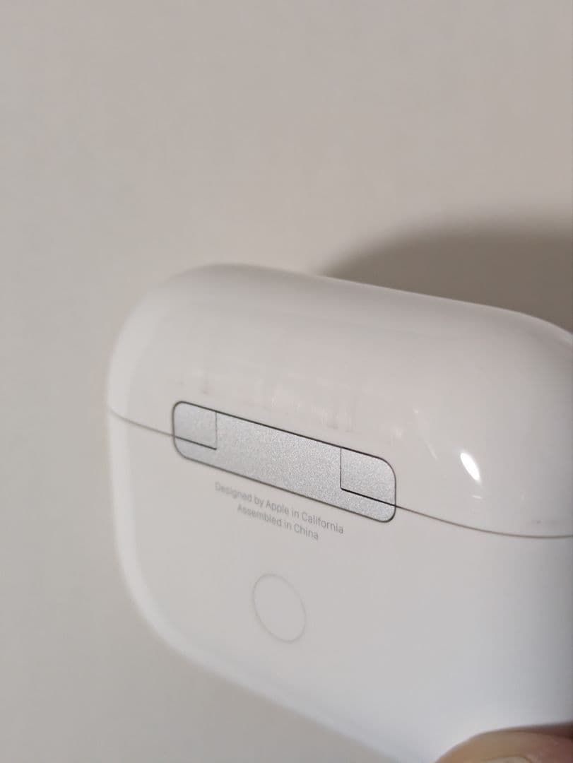 本物 Apple AirPods本体 第二世代 使用期間10カ月