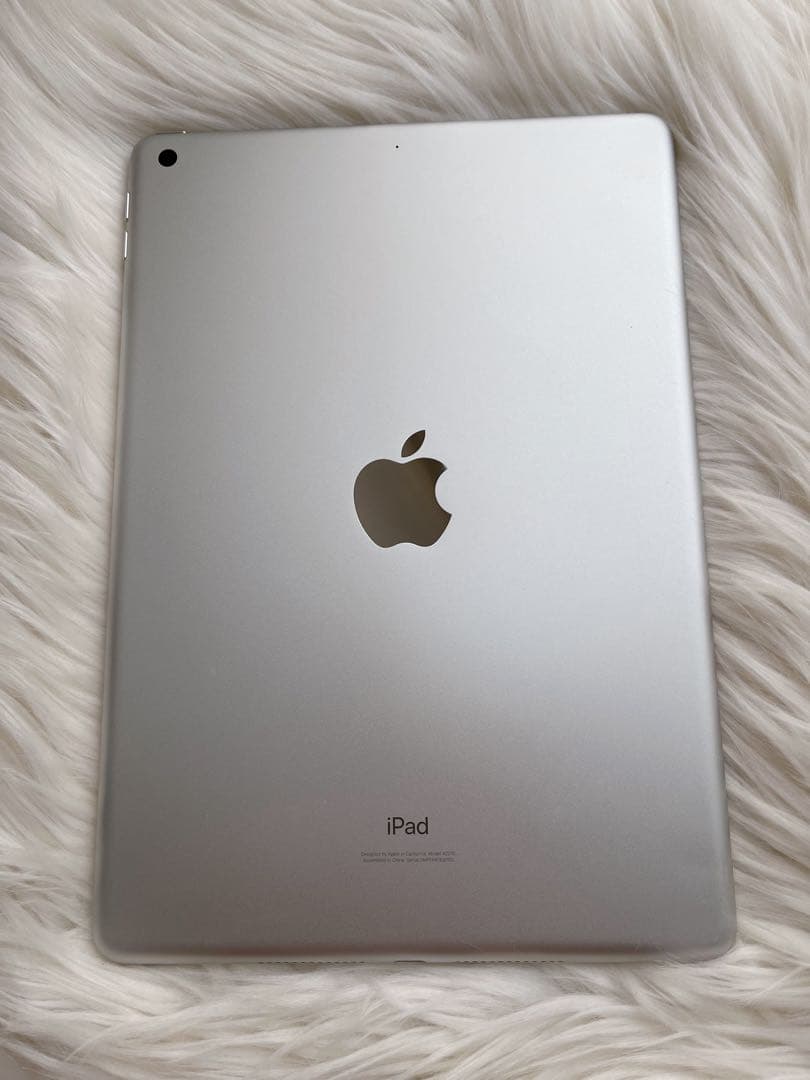 Apple iPad 第8世代 32GB wi-fiモデル