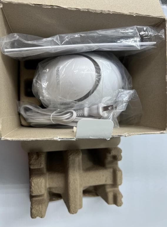 【新品未使用】パナソニック　Panasonic スチーマーナノケア　ゴールド調