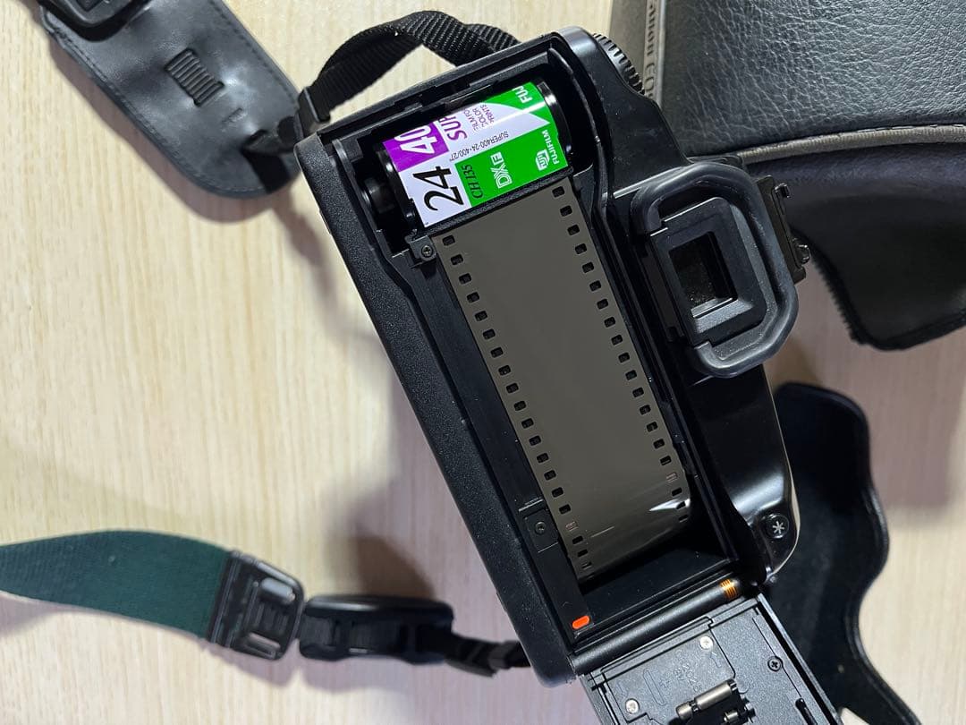 Canon EOS 100QD 一眼レフカメラ