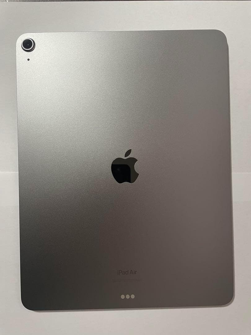 ナ*カ様 Apple iPad Air 13インチ 第6世代 128GB 本体