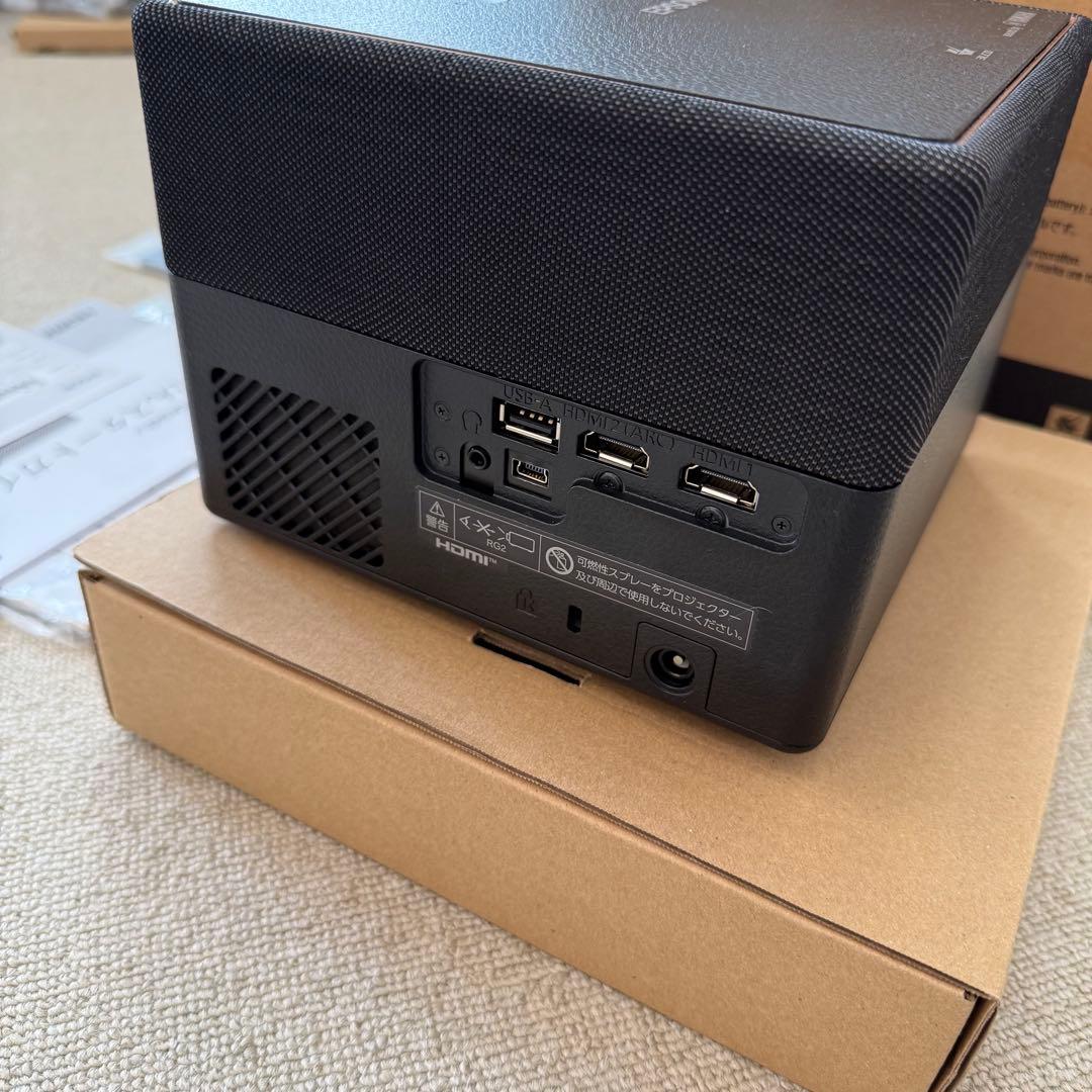 【超美品】EPSON EF-12 プロジェクター レーザー