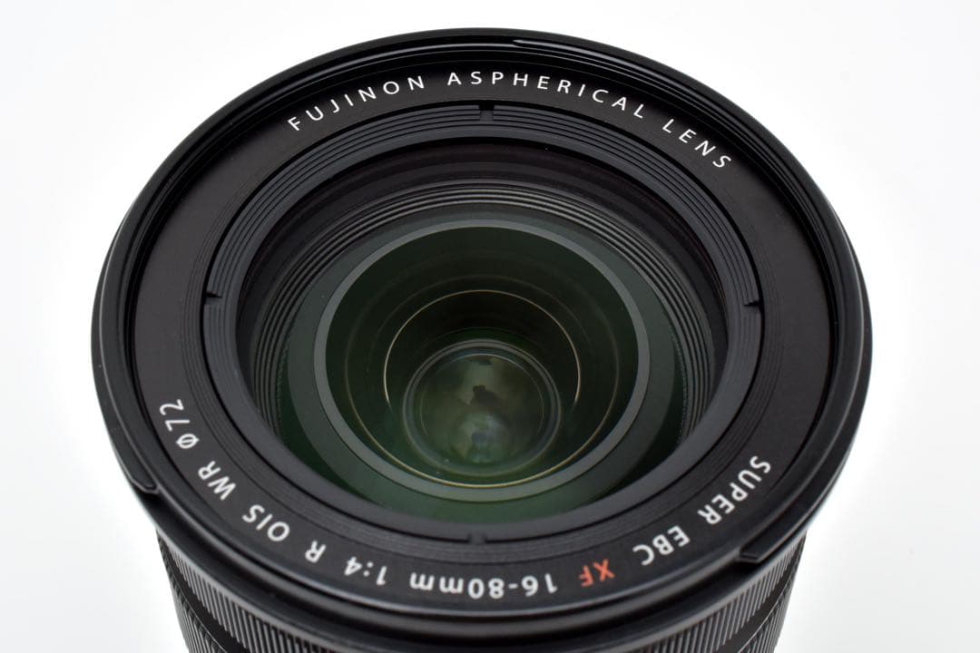 Fujinon XF 16-80mm F4 R OIS WR ズームレンズ