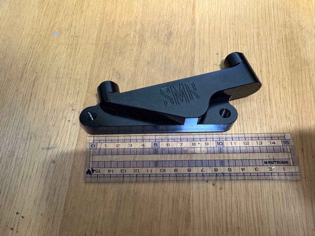 キャリパーサポート wr250x用 ボルト付