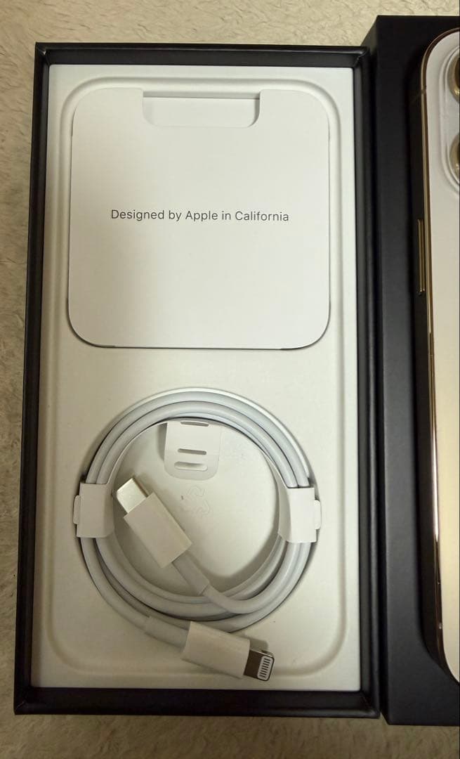 Apple iPhone 13 Pro デザートチタニウム 本体