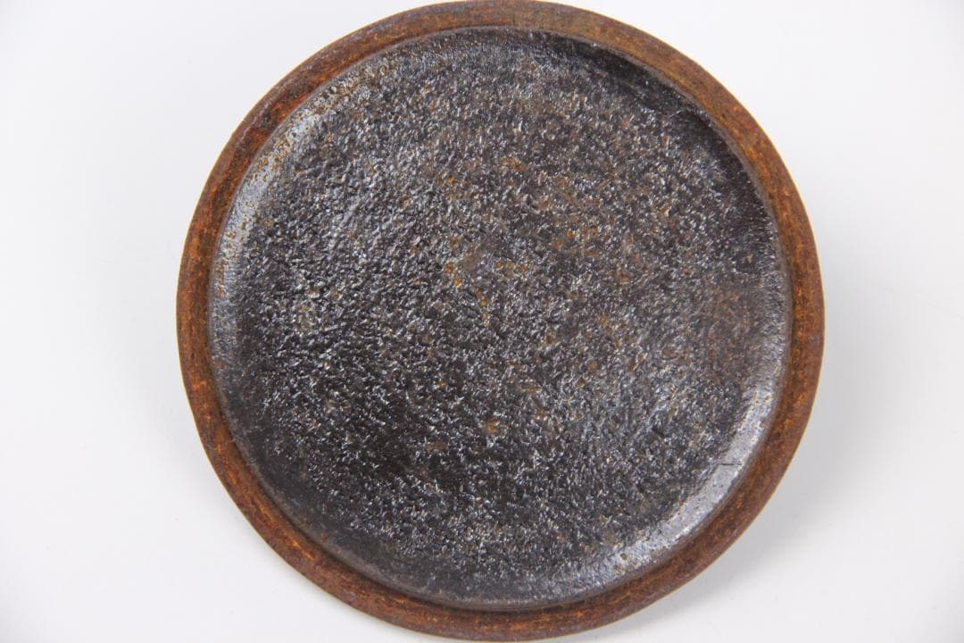 南部鉄器　金孤堂　松竹梅彫　馬摘蓋　鉄瓶　容量約1000ml　 Eo21-30