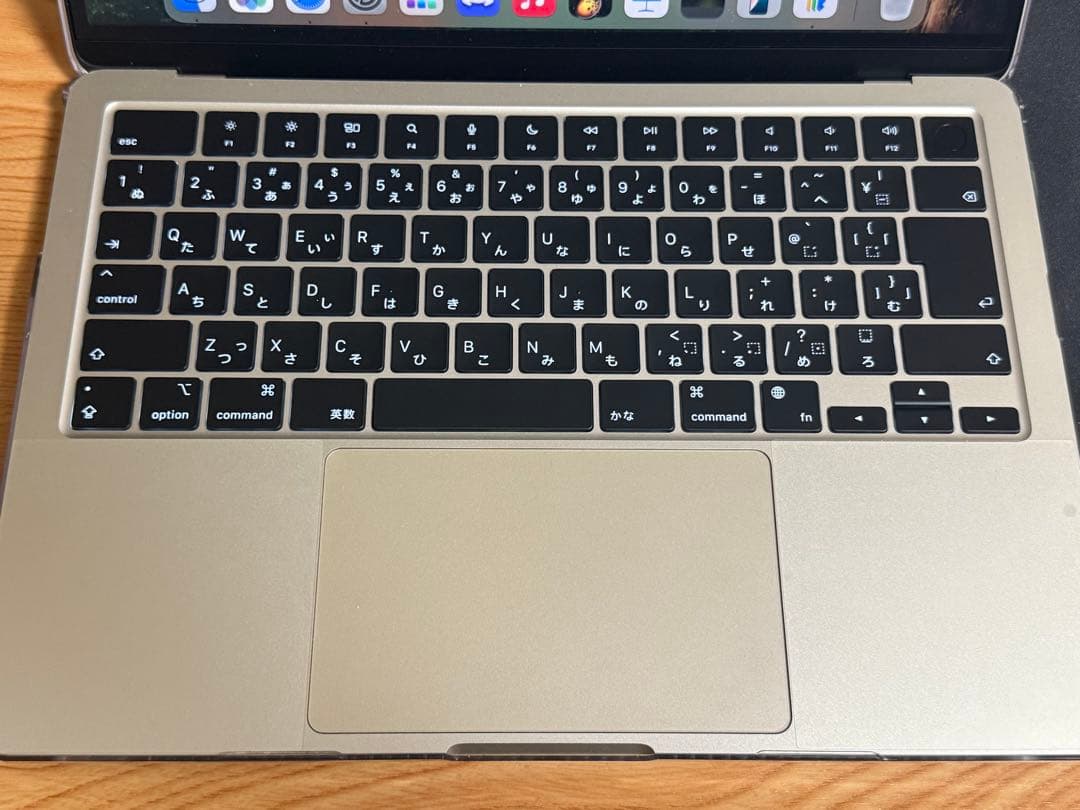 MacBook Air M2 2022 スターライト 8GB 256BG 95%