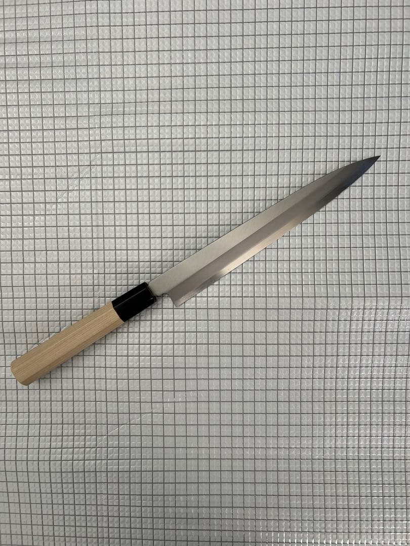 包丁 柳刃包丁 刺身包丁 210mm 銀三 ステンレス 水牛八角柄