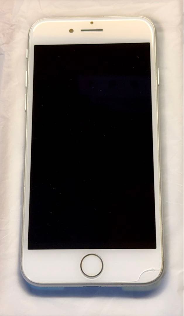 iPhone8 simフリー　白色