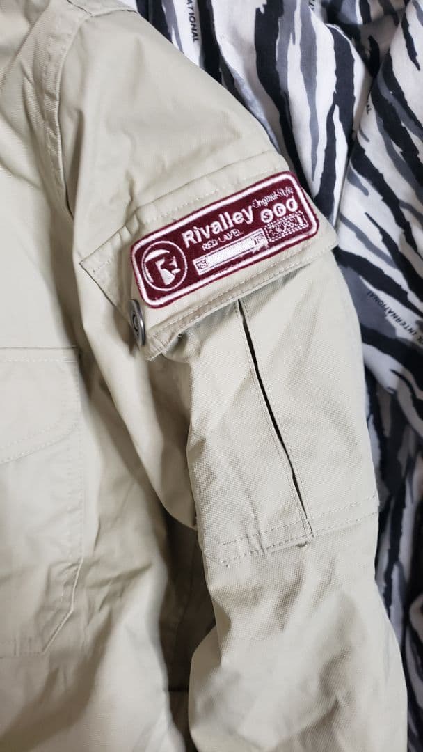 リバレイ　rivalley 中綿　防寒　マウンテンパーカー　レディースL