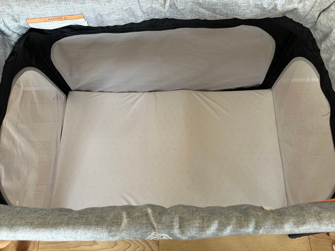 ルミエール 折りたたみベビーベッド