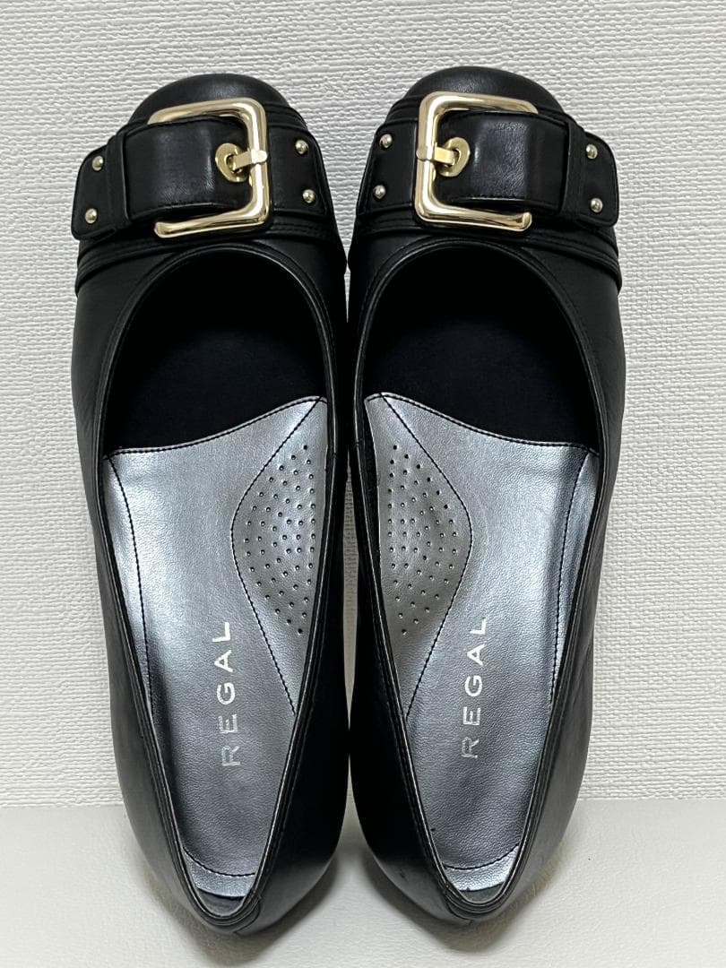 未使用級☆ REGAL ビッグ バックル レザー フラット パンプス 黒 23