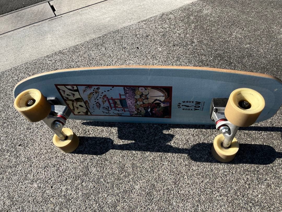 サーフスケートボード　yow