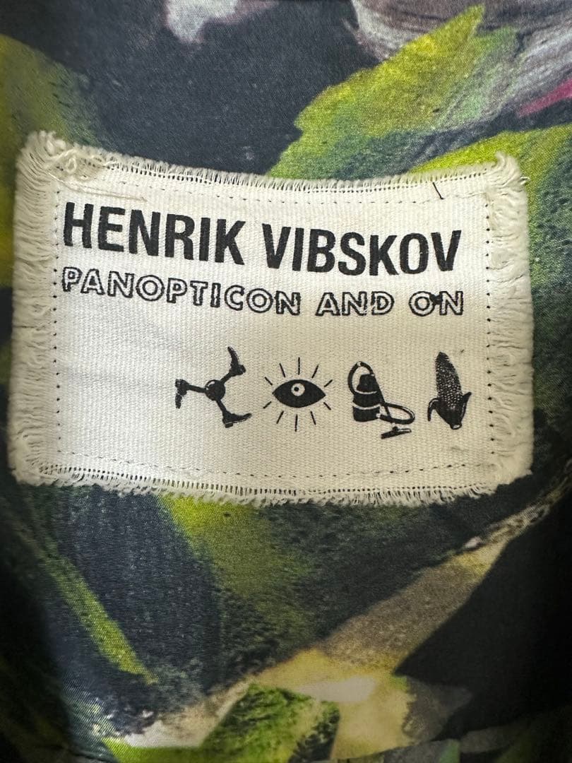 レア HENRIK VIBSKOV All-In-One