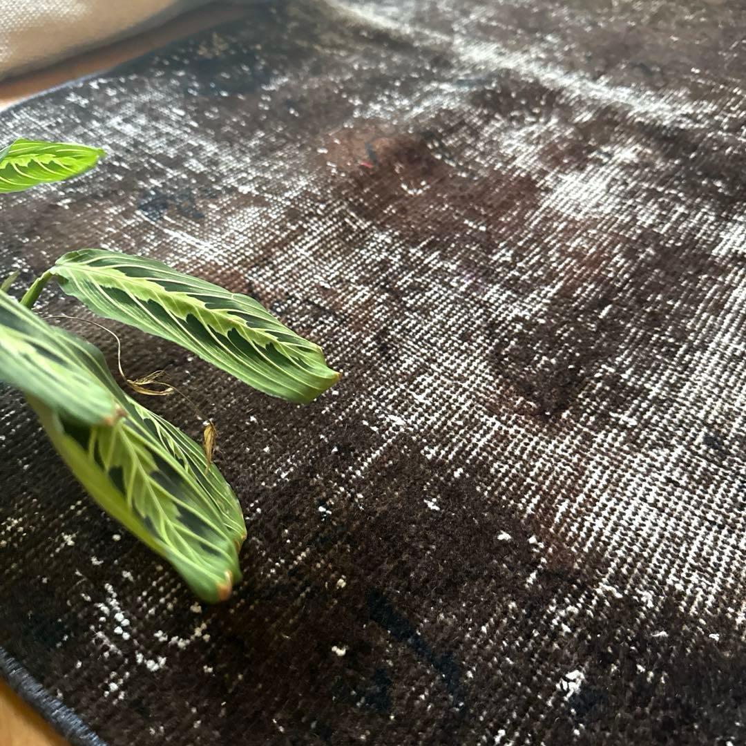 109.5×124 レアこげ茶ブラック　オーバーダイ　トルコヴィンテージラグ