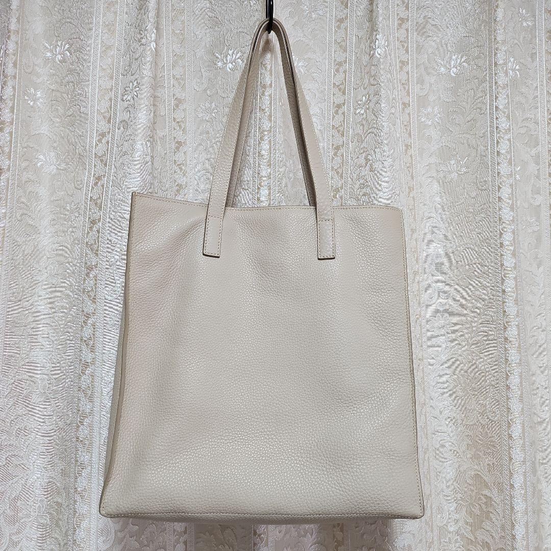 MIU MIUトートバッグ