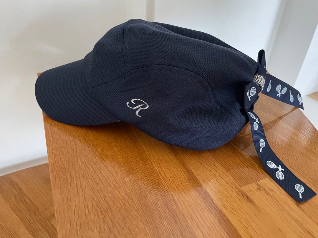 っつ　リーアノン　紺色キャップ➕黒バイザー➕ブラックシフォンスコート　3点