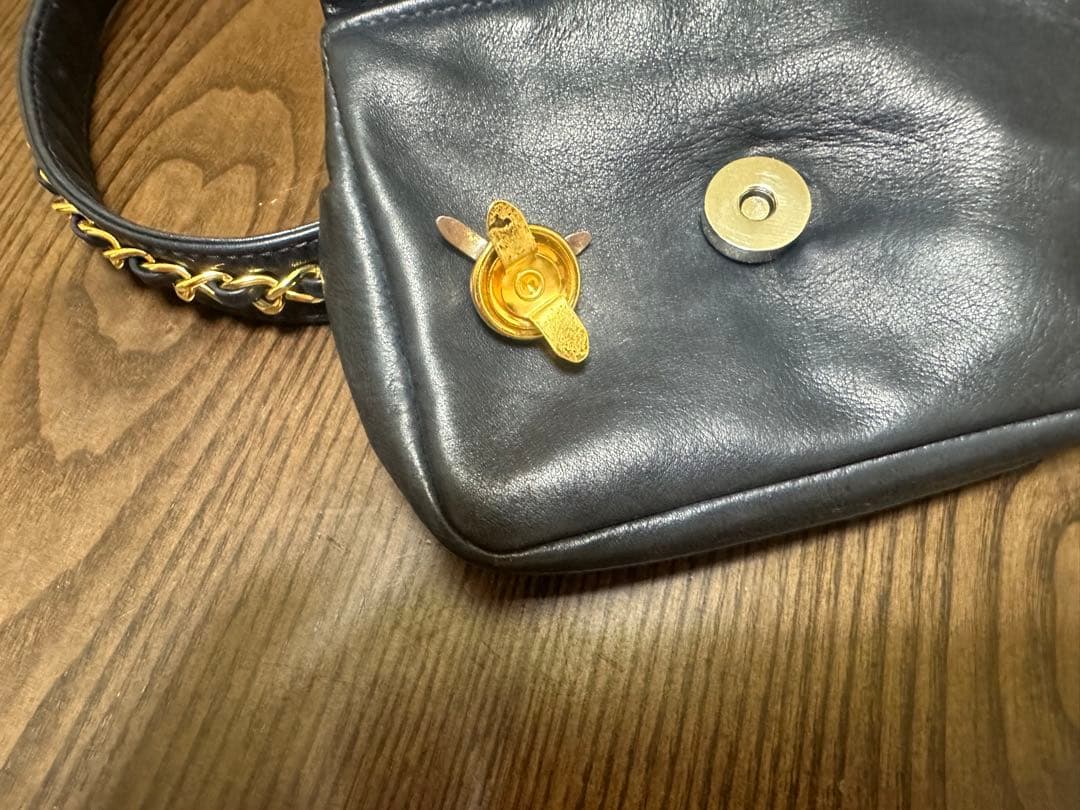 CHANEL ビィンテージバッグ