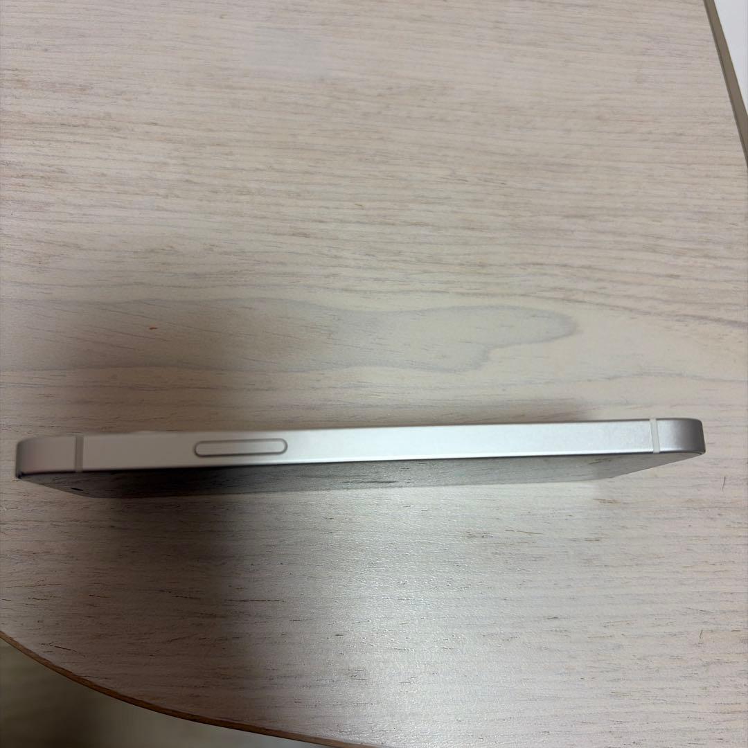 iphone12 ホワイト 128GB ライトニングケーブル付き