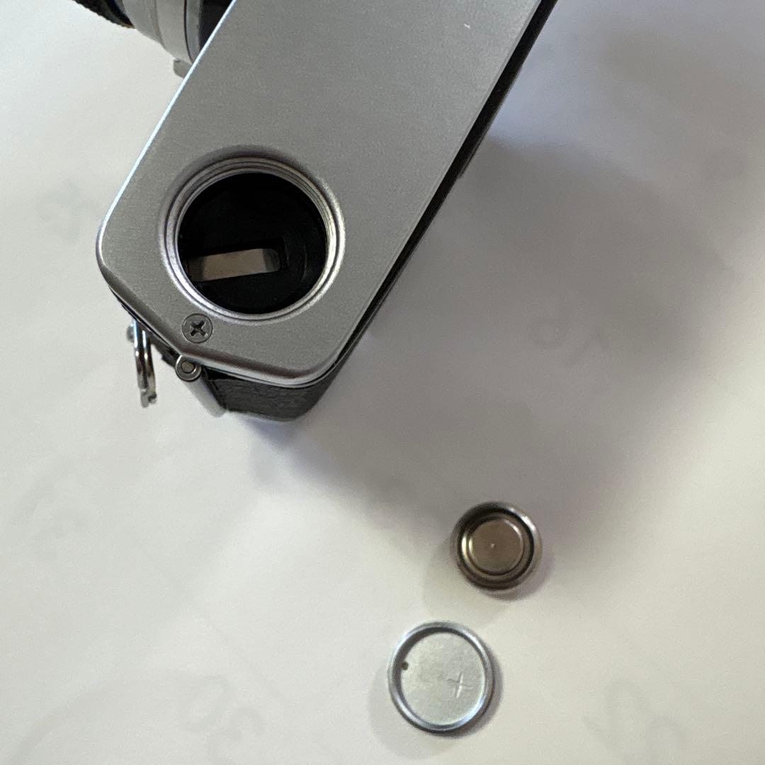 OLYMPUS OM-1 一眼レフカメラ　28ミリF3.5 付ジャンク