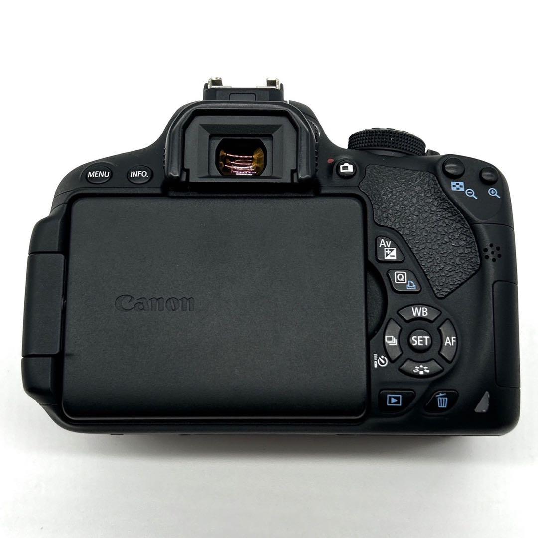Canon キャノン EOS Kiss X7i 18-55mm レンズキット