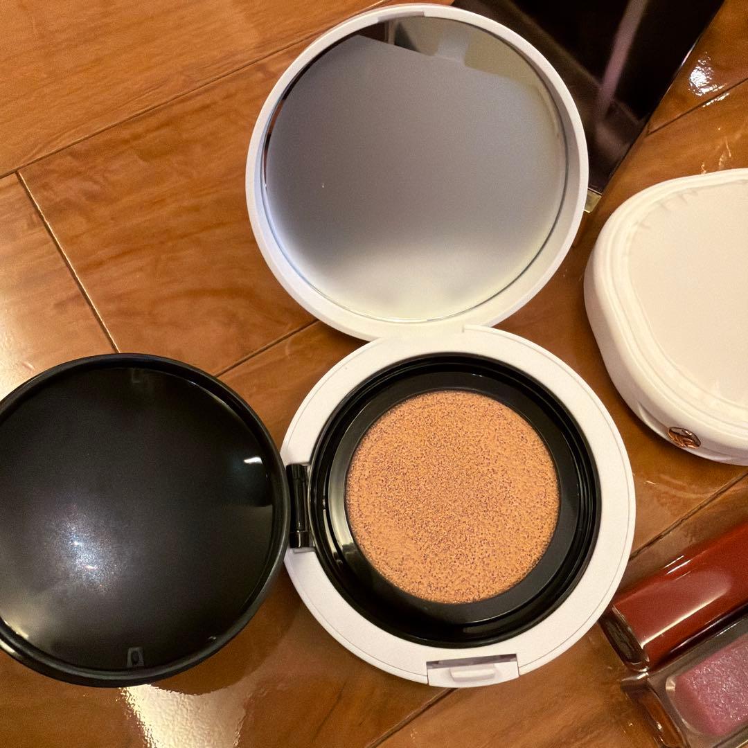 クレドポーなどメイク一式