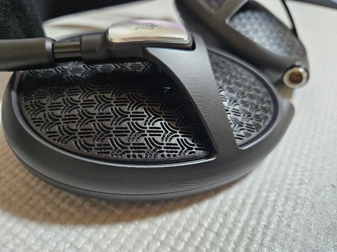 ヘッドホン Meze audio Empyrean 2