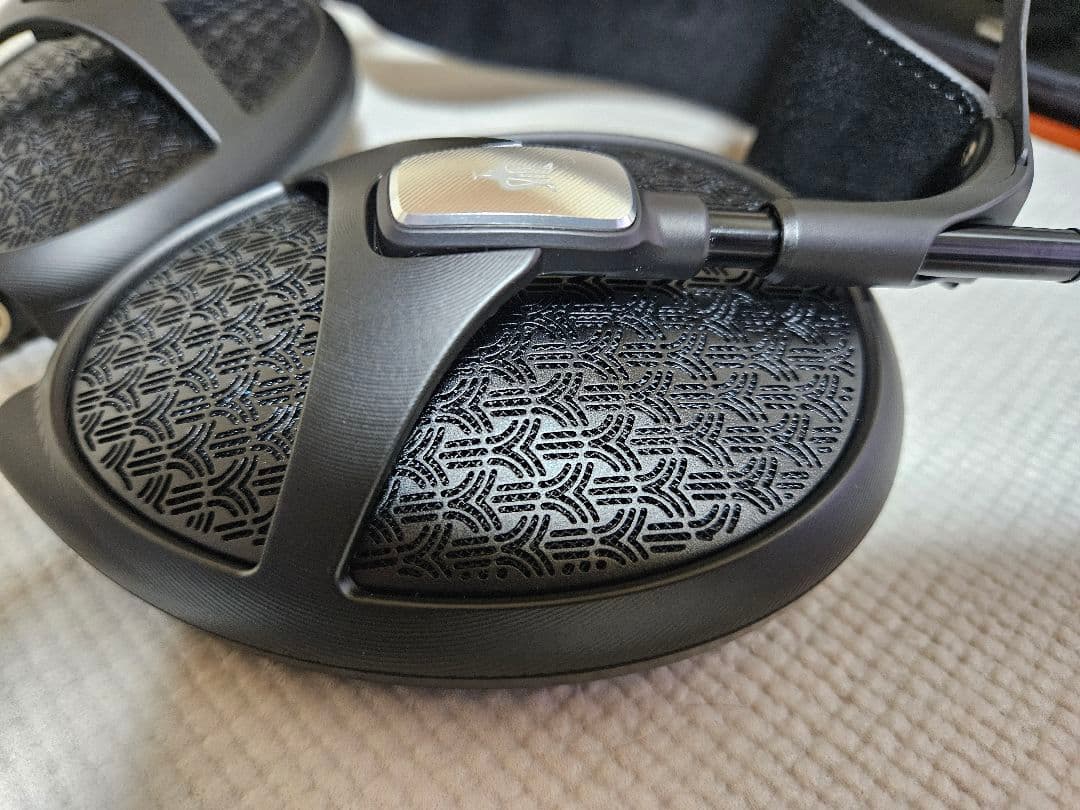 ヘッドホン Meze audio Empyrean 2