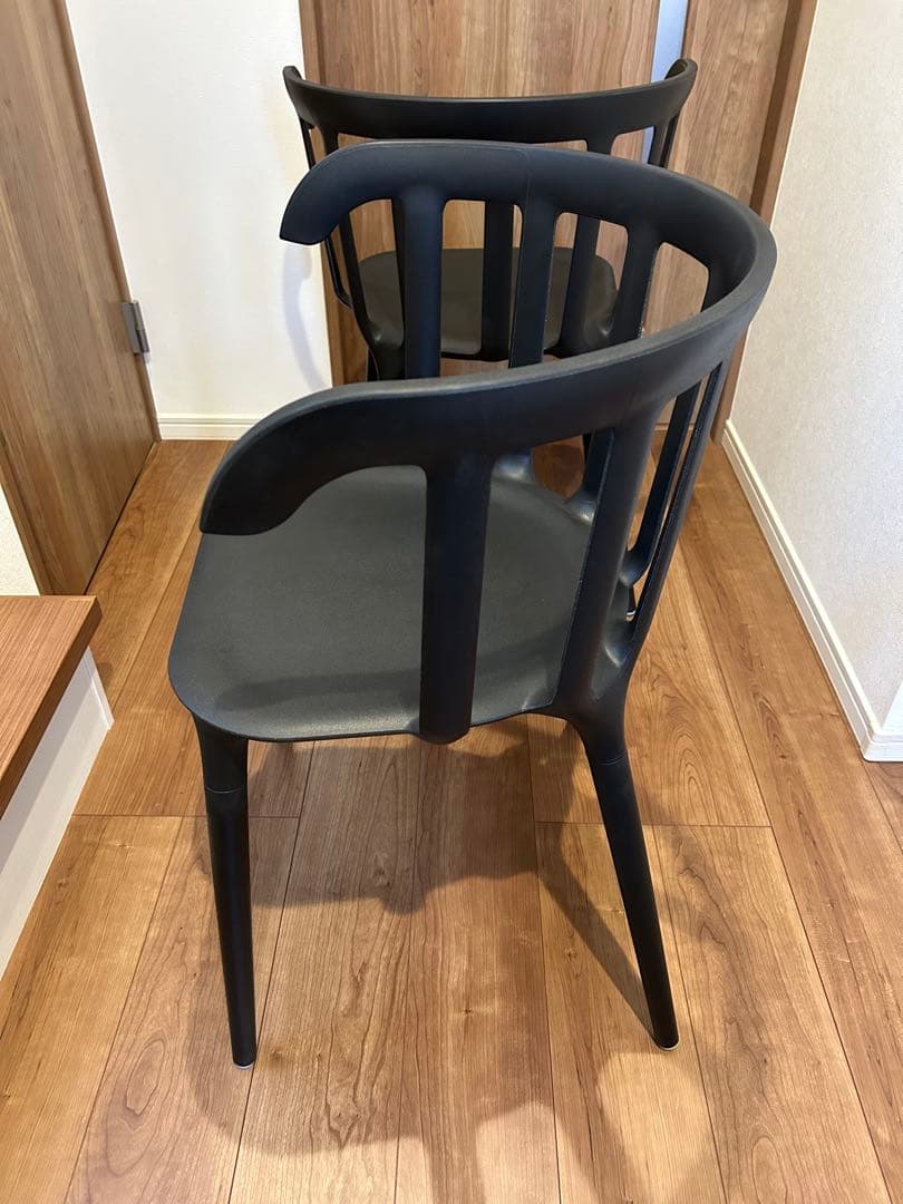 IKEA PS2012 アームレスト付 デザイナーズ ダイニングチェア2脚セット