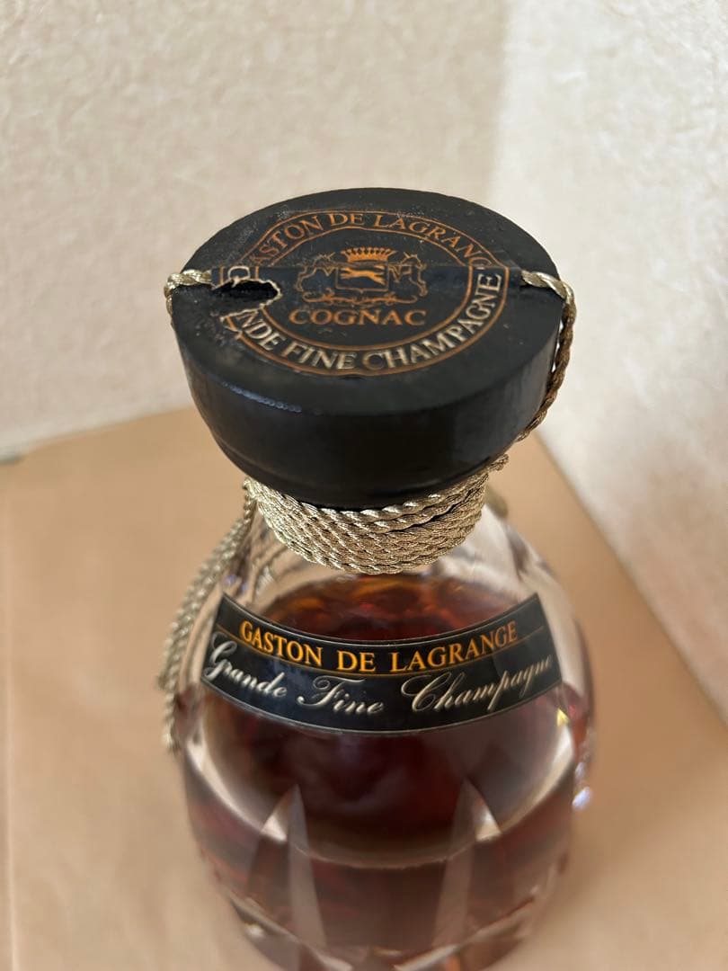 GASTON DE LAGRANGE コニャック　バカラボトル