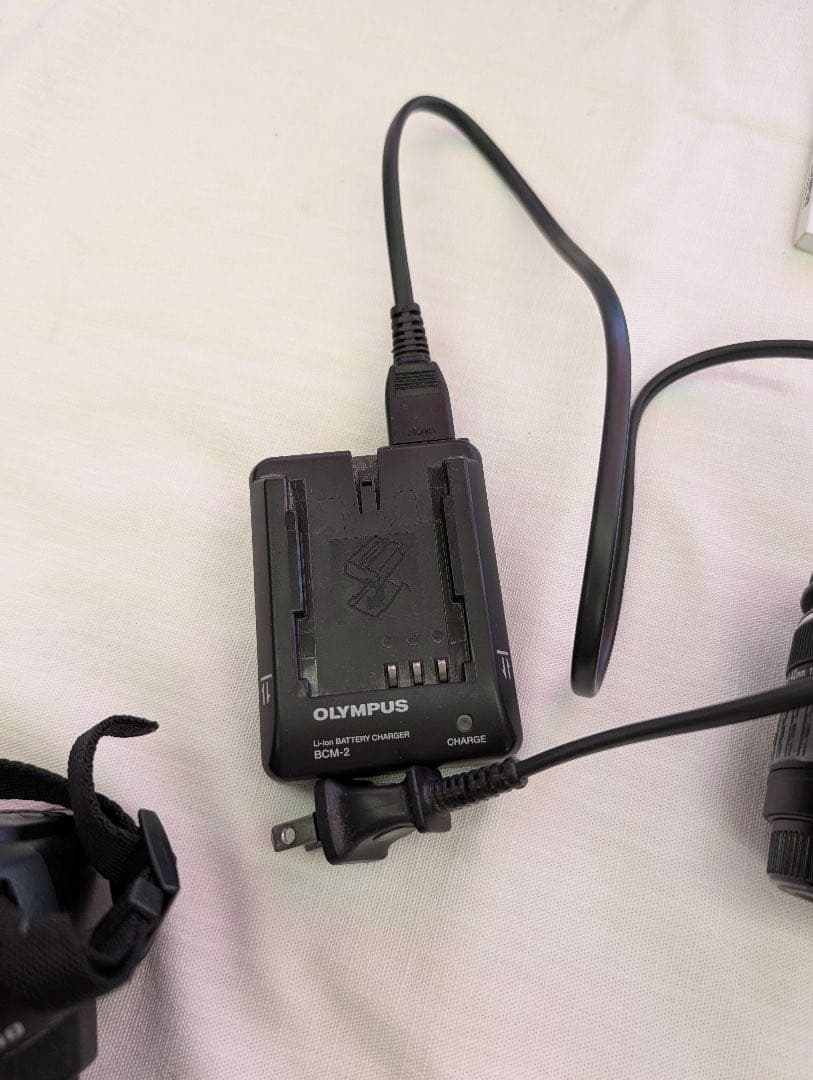 Olympus E-510 デジタル一眼レフカメラ レンズ2本付き　付属品付