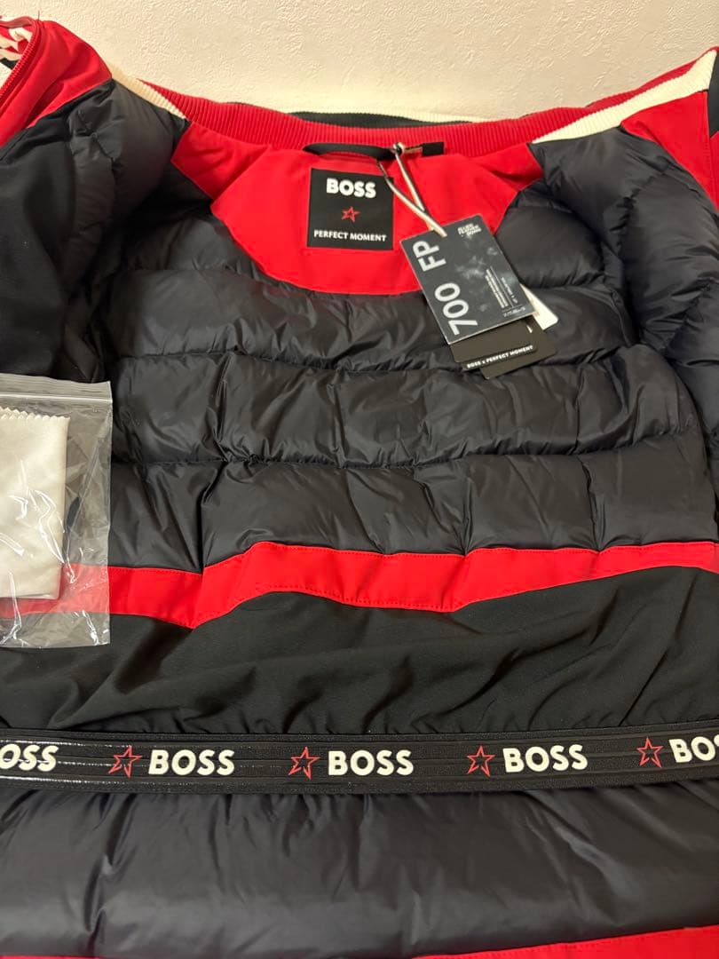 希少 完売品BOSS PERFECT MOMENT スノーボードウェア XS