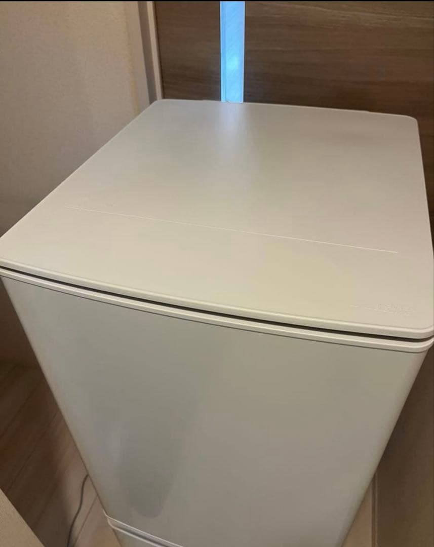 三菱ノンフロン冷凍冷蔵庫 MR-P15G-W1 白 146L 2022年製