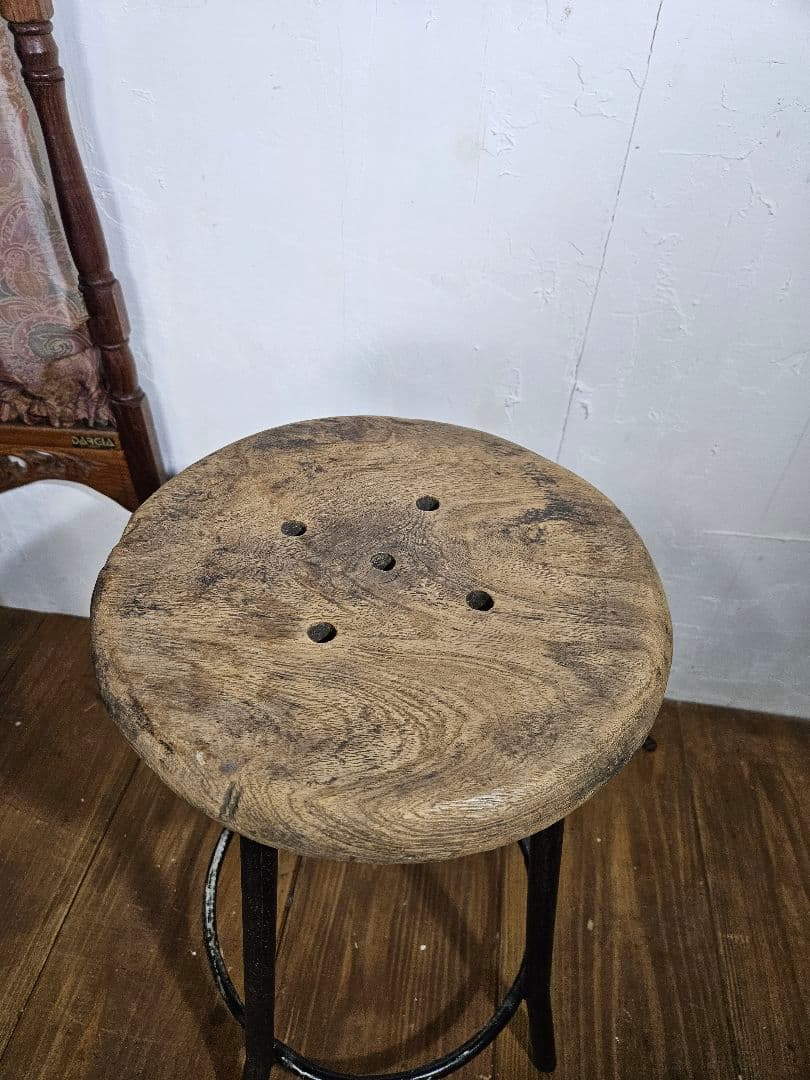 USヴィンテージ 鉄脚のスツール 丸椅子 チェア インダストリアル インテリア