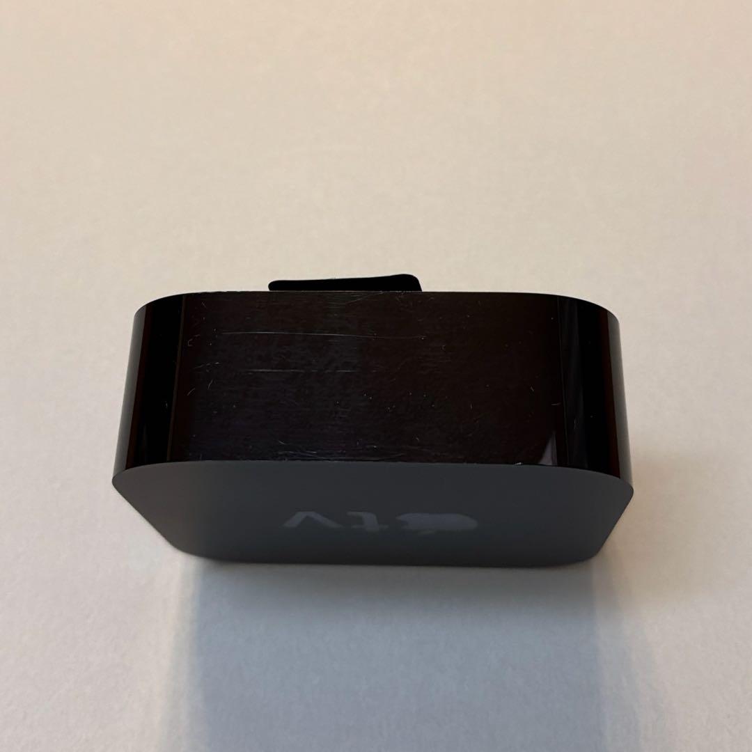 Apple TV 4K (第2世代) 64GB MXH02J/A