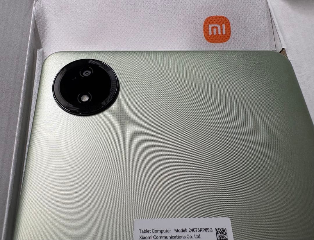 Redmi Pad SE 8.7 ガラスフィルム／ケース付き