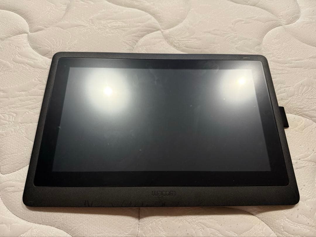 液タブ・ペンタブ Wacom Cintiq 16