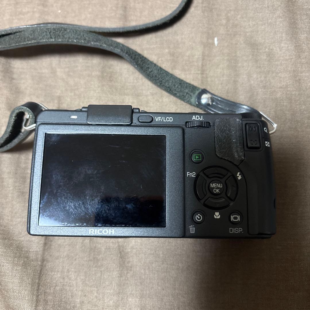 RICOH GX200 コンパクトデジタルカメラケース付き ジャンク品